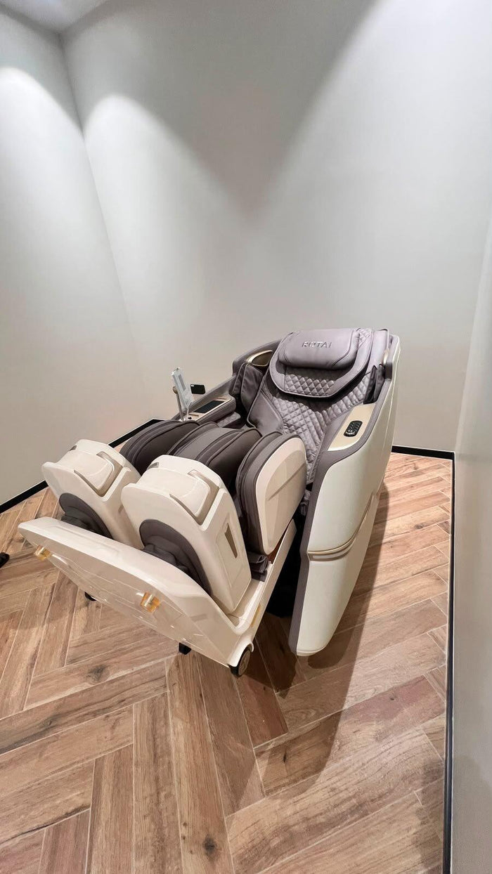 ROTAI chair delivered to a home in the UAE