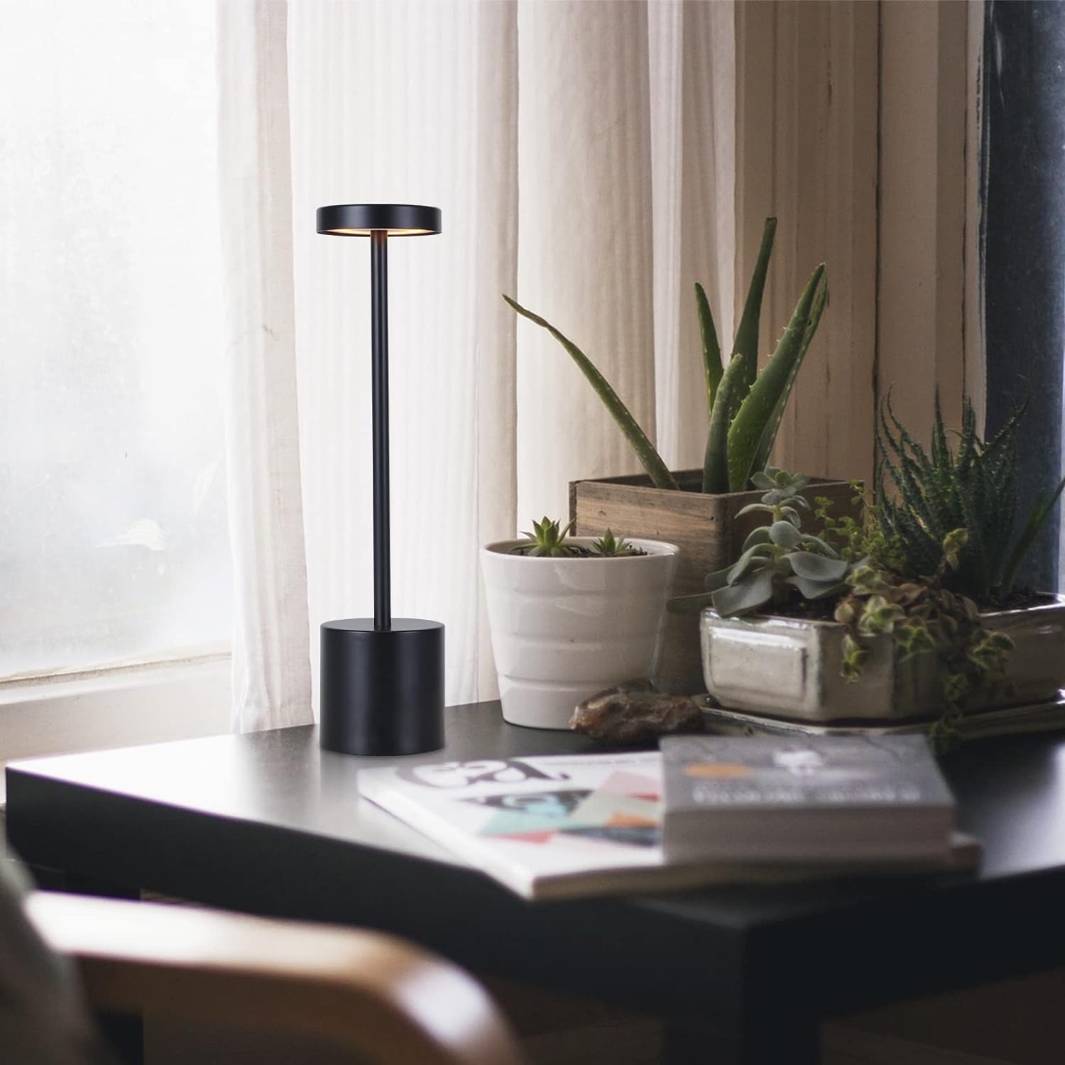 Touch Sensor Table Lamp Black - HOCC