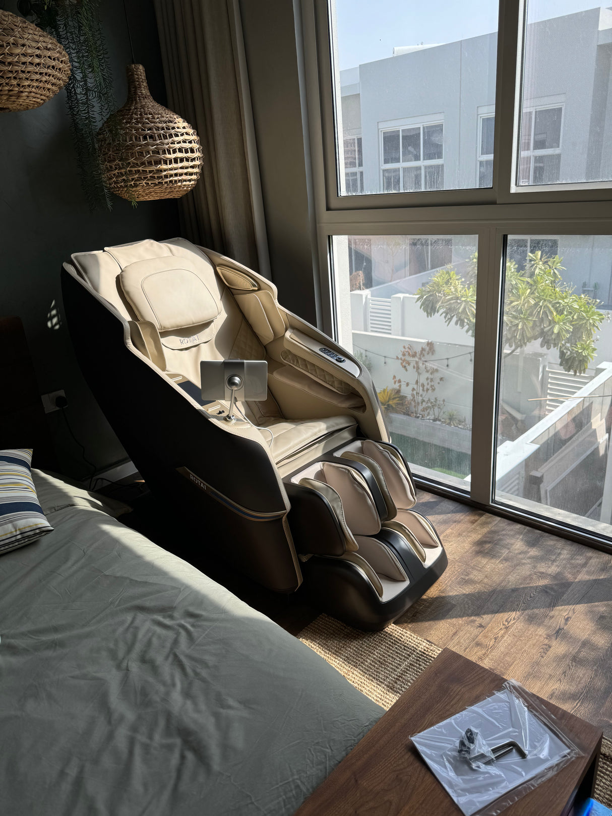 Buy cheap and affordable sofas, chairs, lights, lamps, and home decor items online at factory wholesale prices in Dubai, Sharjah, Abu Dhabi, and across the UAE.