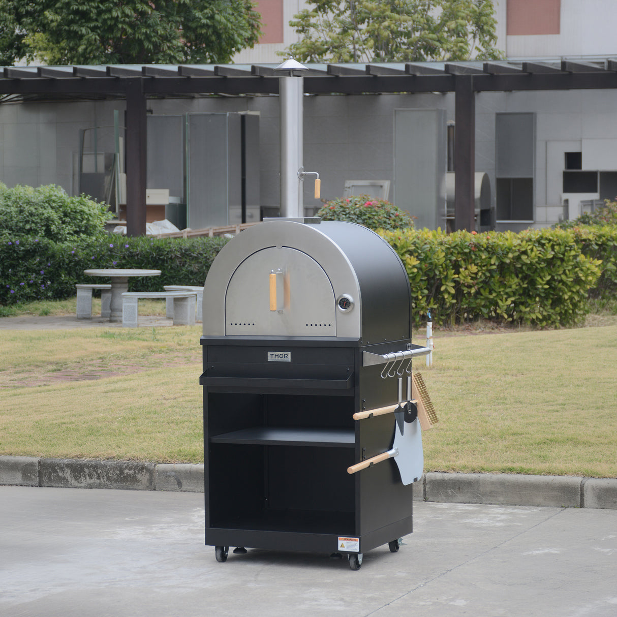 Thor Kitchen 4-Piece Modular Outdoor Kitchen Island - Black