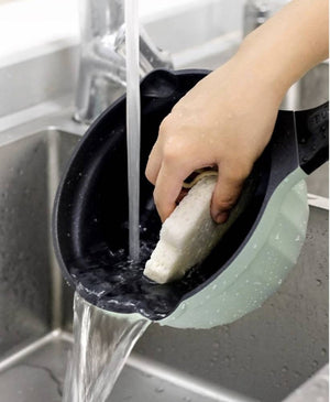 BUYDEEM CP143 Non-Stick Milk Pan 20cm with Glass Lid – green pan rinsed clean under the tap