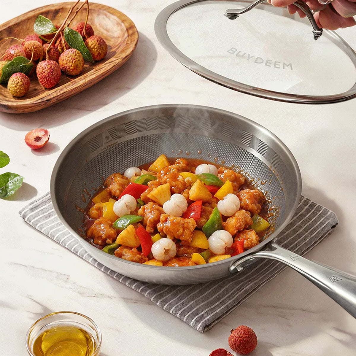 BUYDEEM 32cm Pure Titanium Wok with Glass Lid