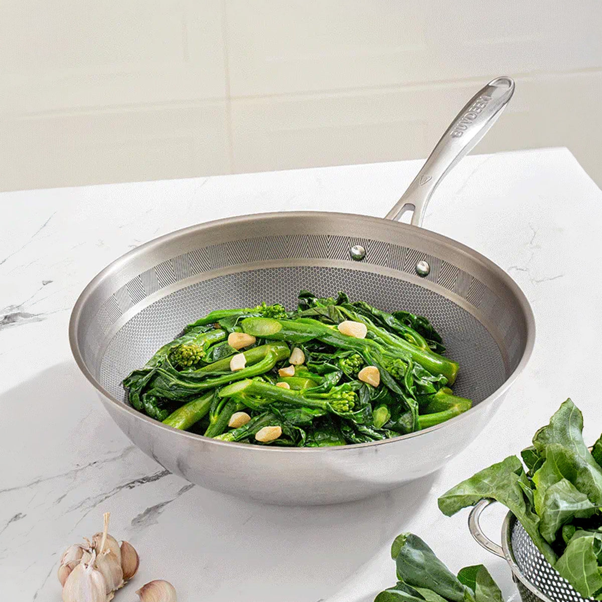 BUYDEEM 32cm Pure Titanium Wok with Glass Lid