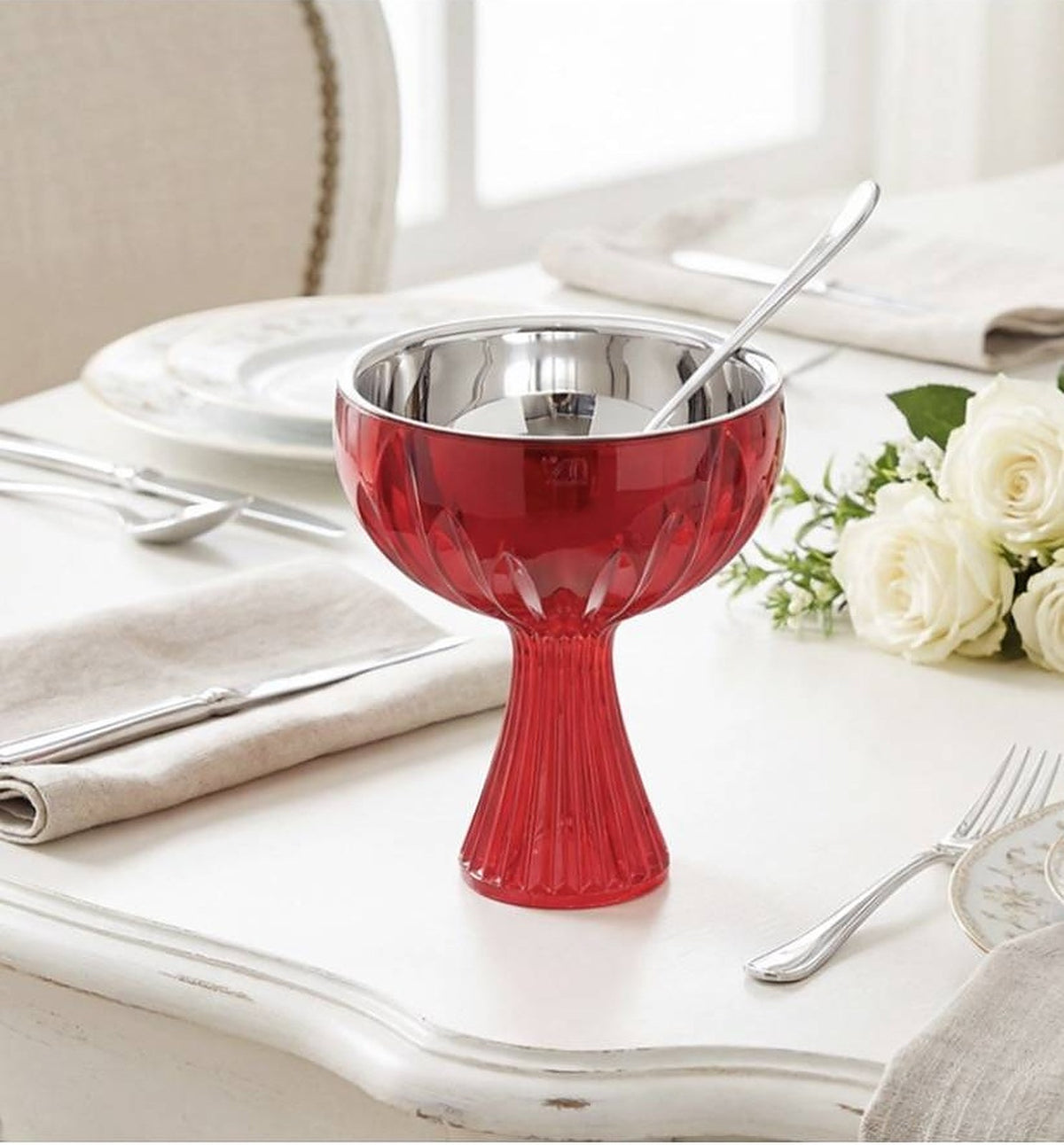 LUXMOOD Light Dessert & Ice Cream Cup with Spoon – red cup with spoon on a laid table