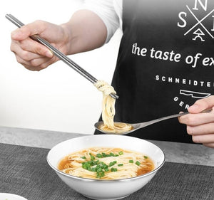 SNF Pure Titanium Chopsticks & Spoon Set – 8 Pieces – eating noodles with titanium chopsticks and spoon
