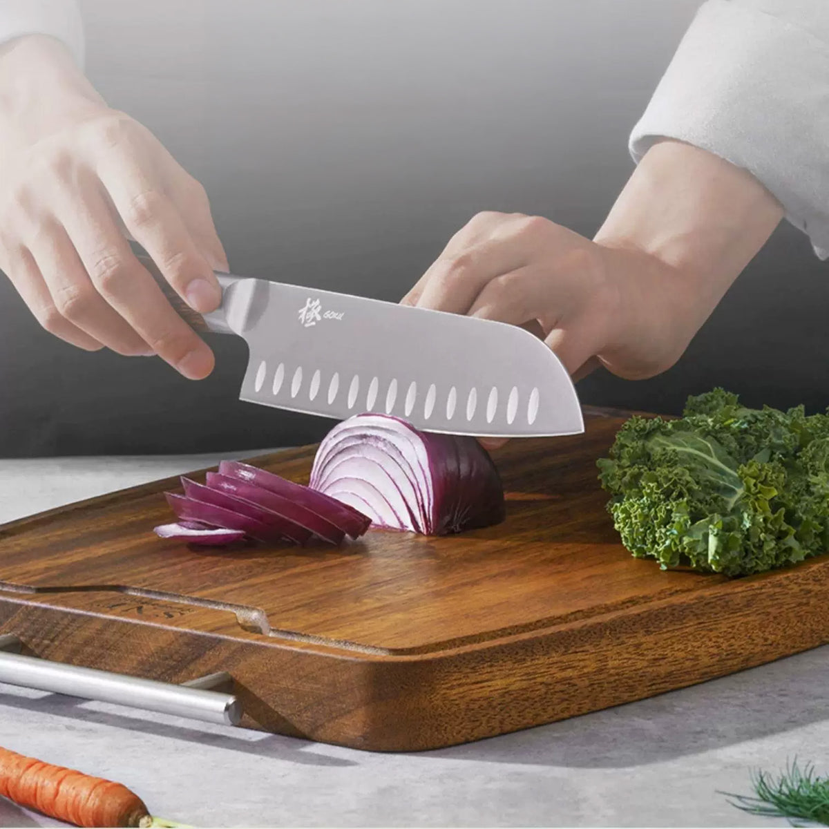 SNF Noire Golden Sandalwood Cutting Board
